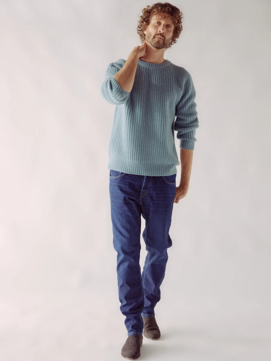 Round Neck Pullover